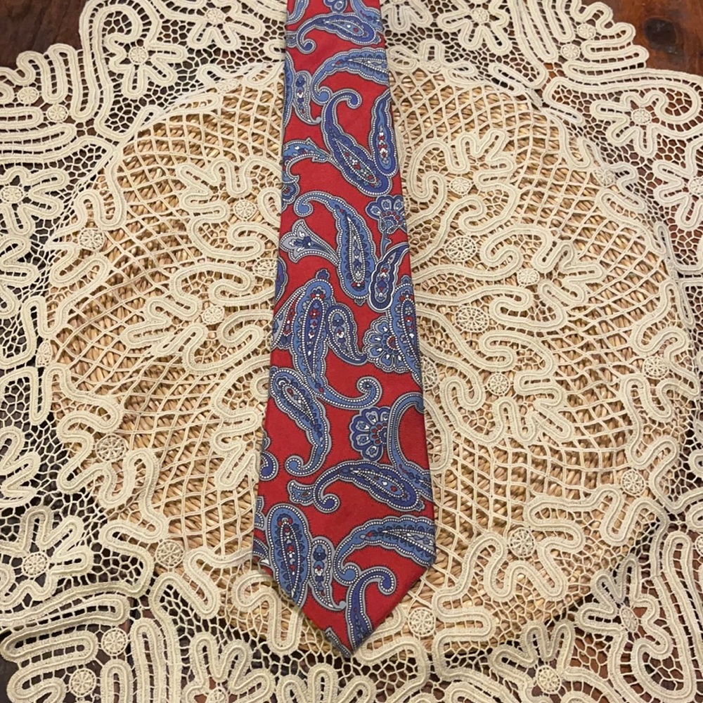 Vintage Christian Dior Red Blue Paisley Silk Tie